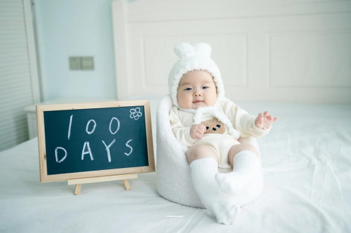 石嘴山宝宝多大开始攒肚子 石嘴山宝宝多大开始攒肚子